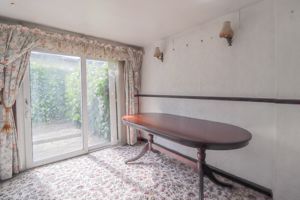 Dining Room- click for photo gallery